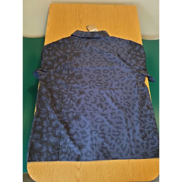 Nike SB Bowler Short-Sleeve Button Up Skate Shirt Blue Cheetah Print Size M New - Picture 6 of 6